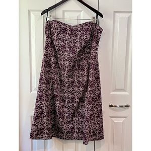 Old Navy Plum & Ivory Strapless Dress with Bra Liner 16